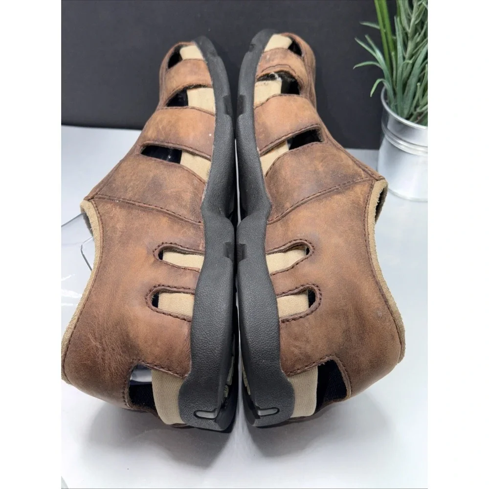 TEVA Mens Suede Sandal Fisherman BROWN US 7 F8004H Outdoor Wear UK 6 Back Buckle